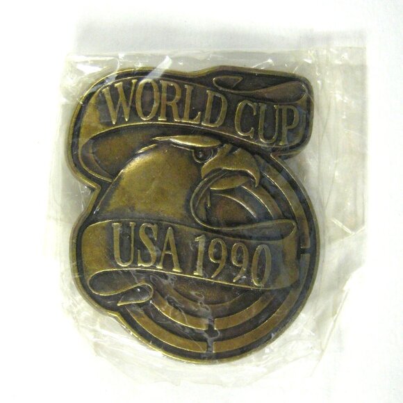 Vintage Bronze World Cup USA 1990 Metal Souvenir Coin/Medal 2 Inches - Picture 1 of 3
